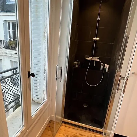 Ideal Pour Les Jo ! Dernier Etage Dans Le 16 Eme * Paris
