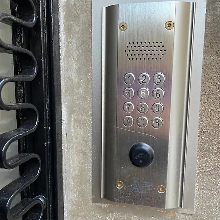 Ideal Pour Les Jo ! Dernier Etage Dans Le 16 Eme Paris